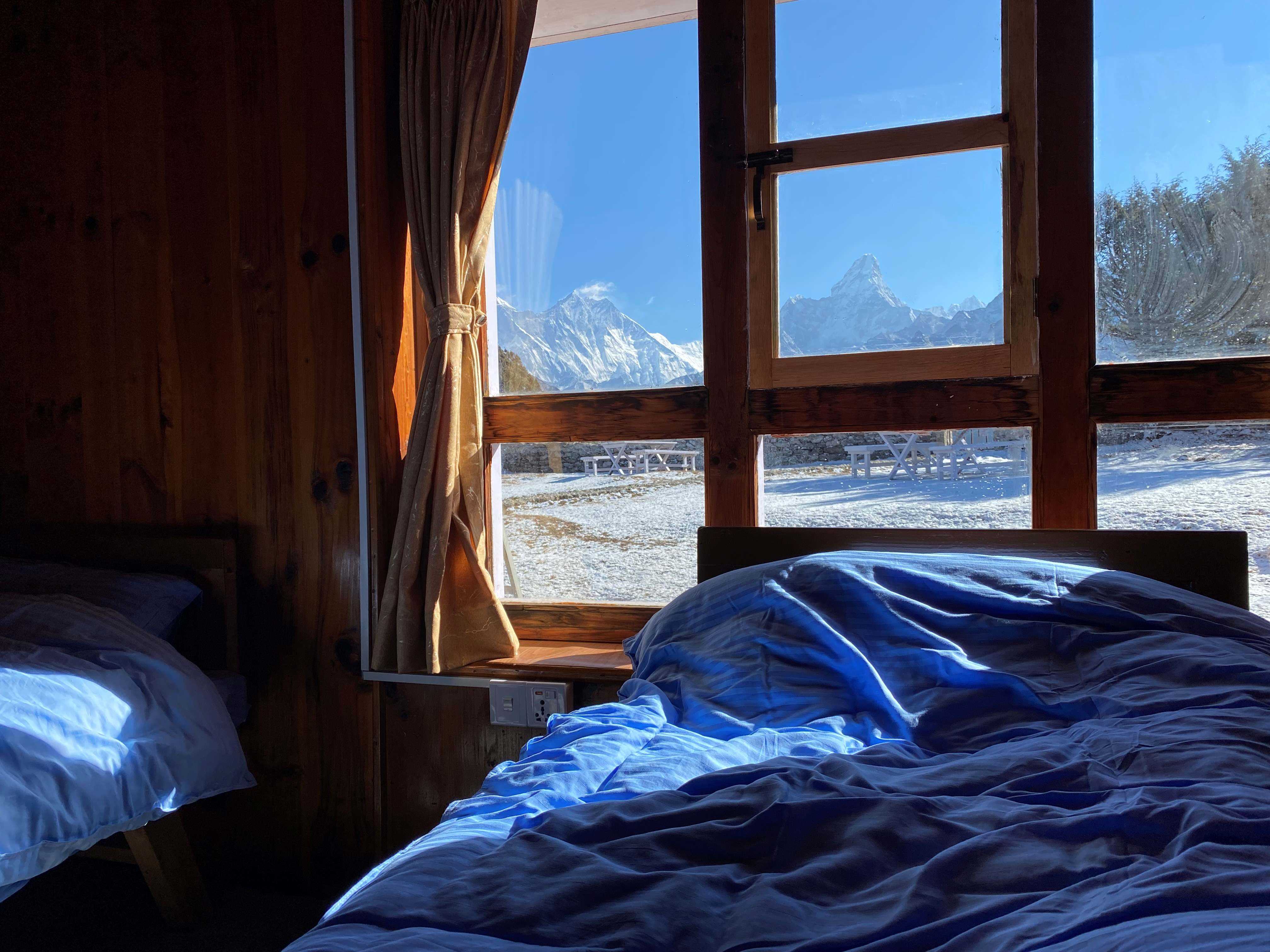 Everest panorama view rooms